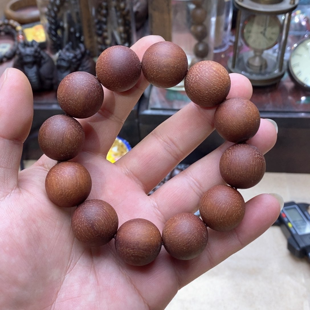 大叶紫檀（黑酸枝木类）