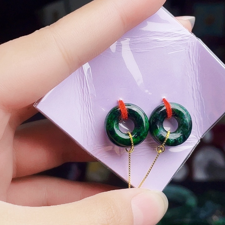 翡翠银S925镶嵌颈饰多样性