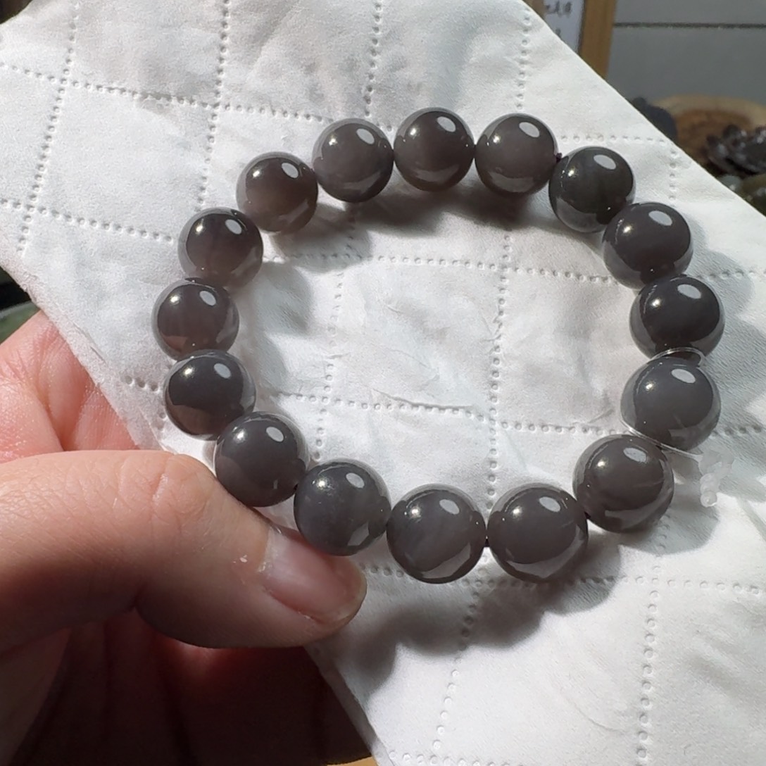 和田玉手串未镶嵌