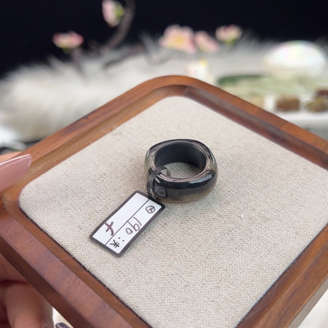 和田玉未镶嵌戒指N97腰花方圆直径17.7不退换