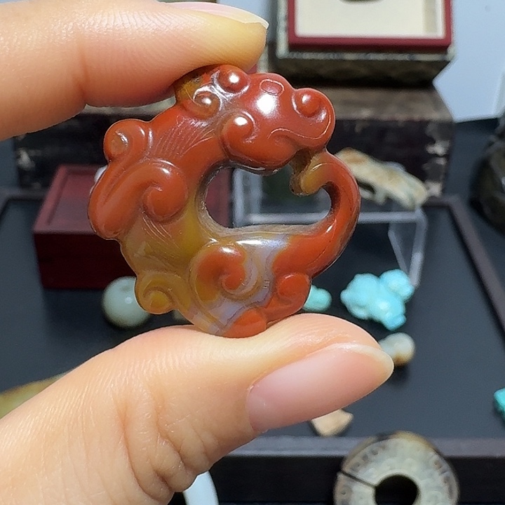 羴***鱻和田玉未镶嵌颈饰