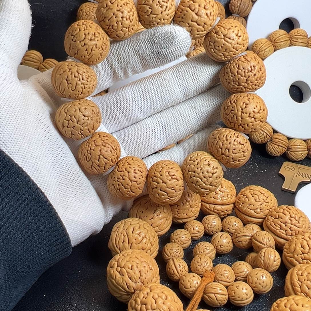 d***o桃核手串22尺苹果园