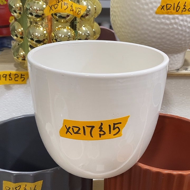 摆件陶陶盆有孔 瑕疵介意勿拍