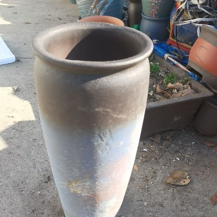 红陶口20高45瑕疵底裂