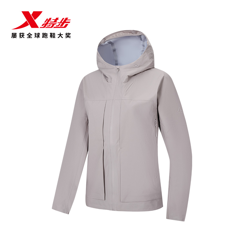特步女子防风防泼水风衣外套连帽耐磨户外保暖运动登山软壳休闲