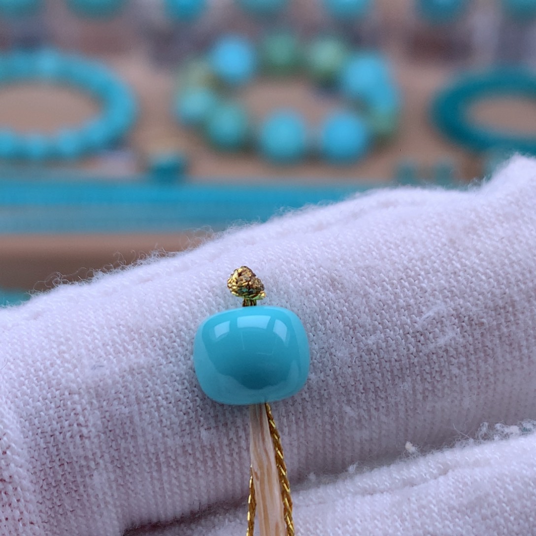 绿松石未镶嵌珠宝奇石8.1mm