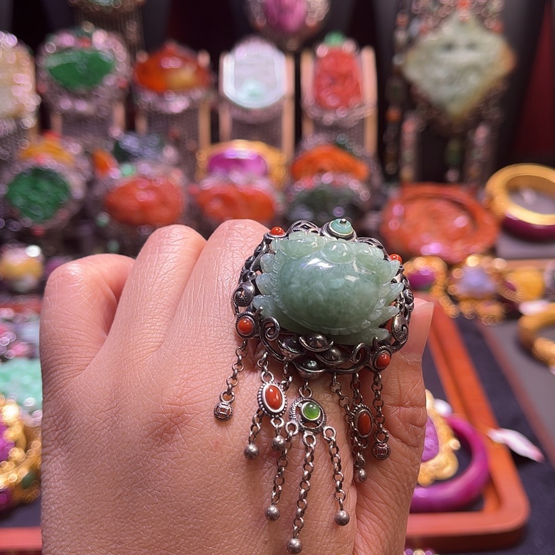 翡翠未镶嵌戒指特价福利