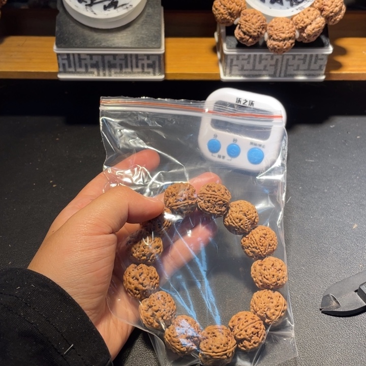 m***希手串金刚菩提这个