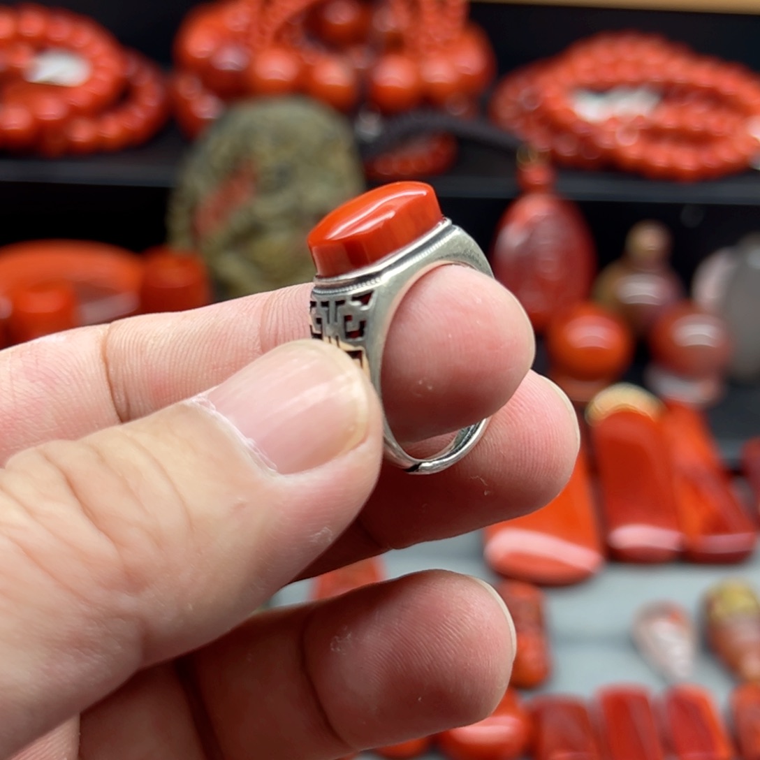 南红玛瑙配饰未镶嵌