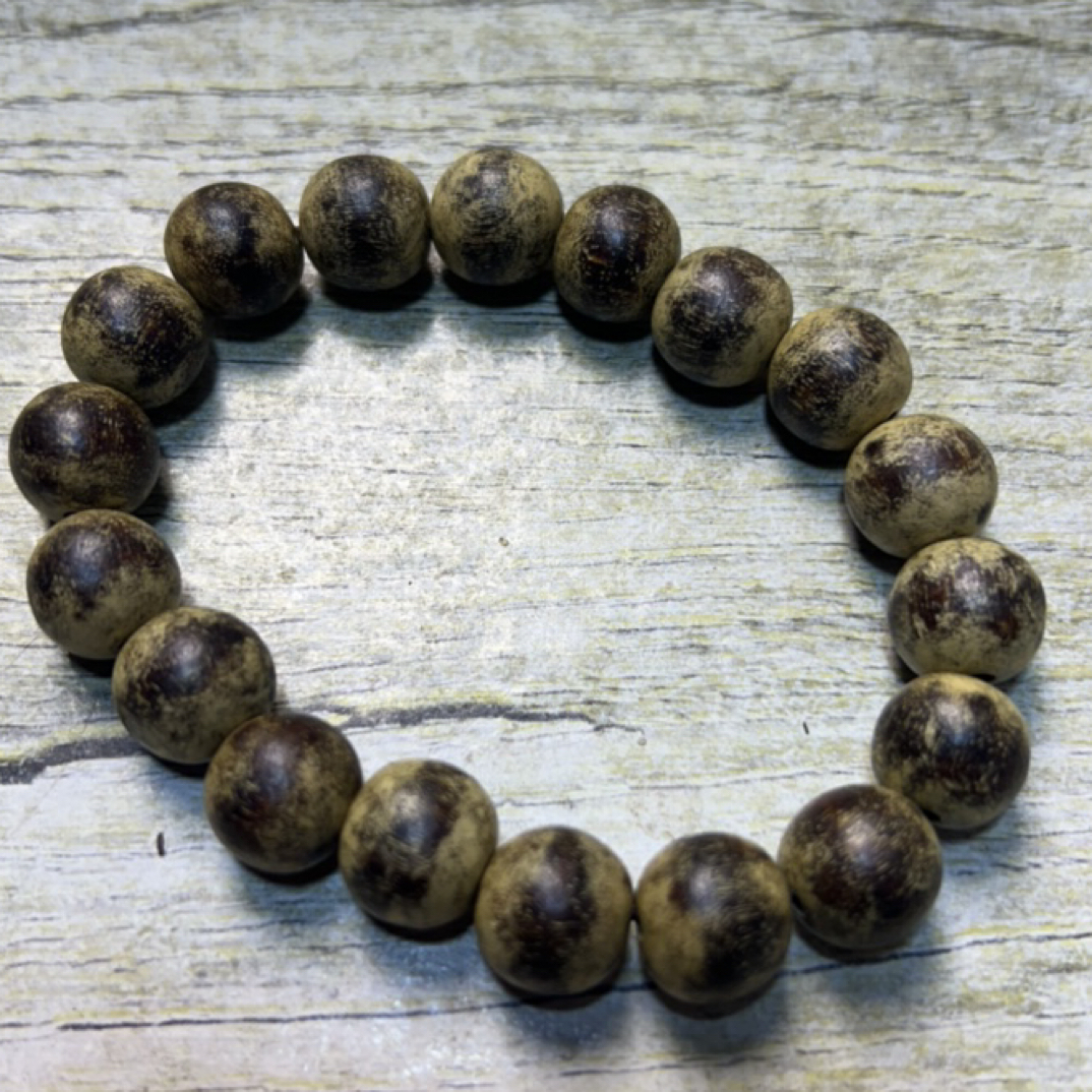 26 福来精选文玩沉香木作手串12mm