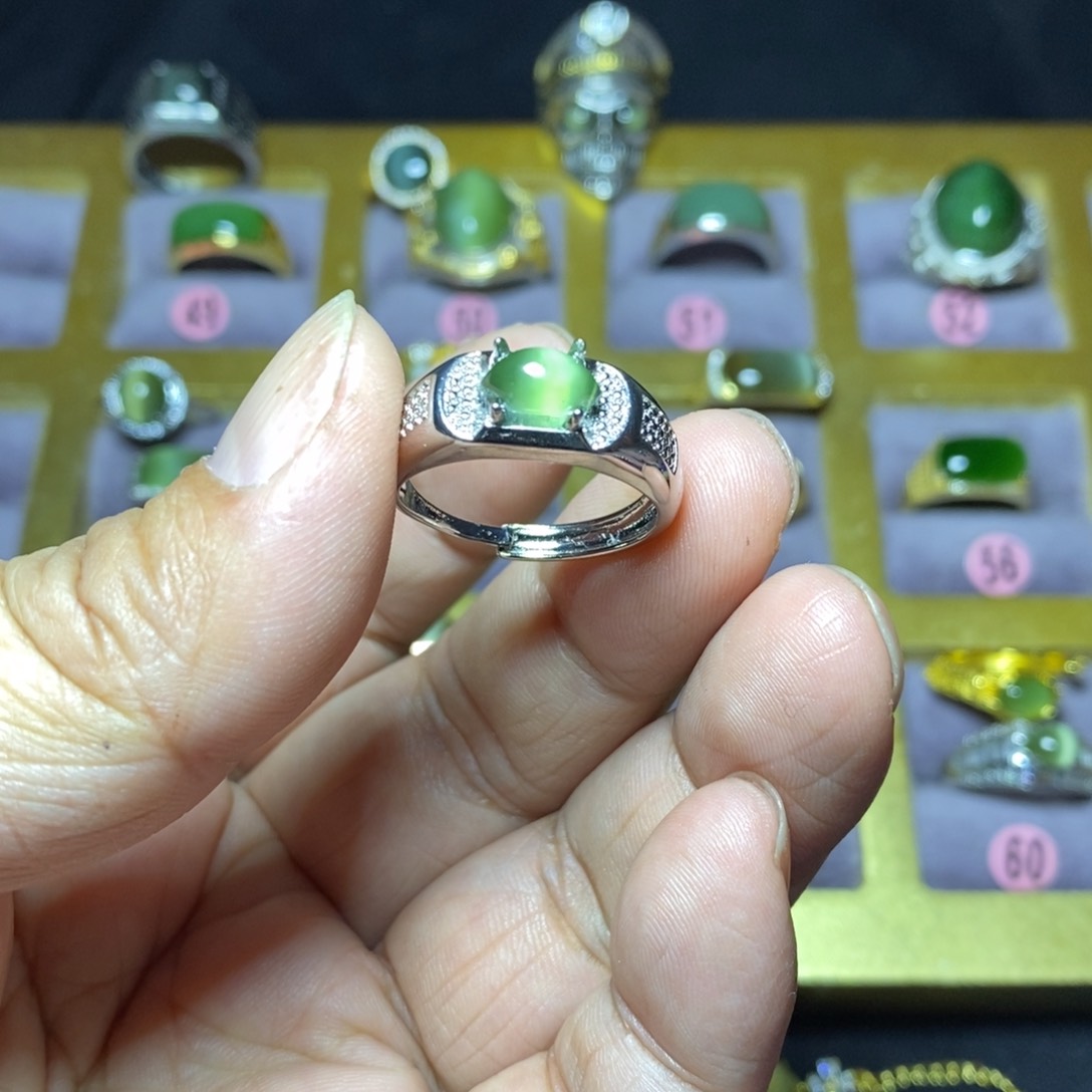 和田玉（碧玉）戒指未镶嵌