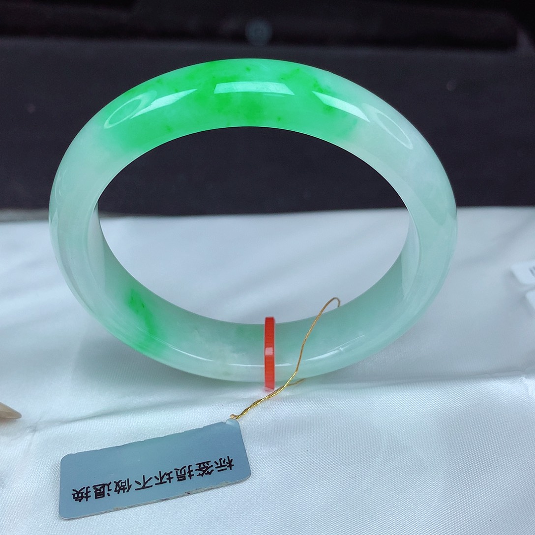 未镶嵌手镯翡翠54贵妃手镯240