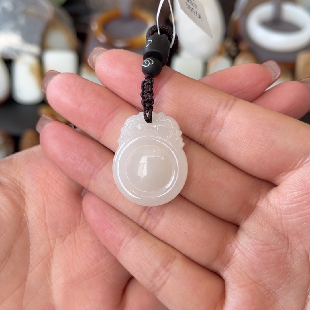 和田玉（白玉）挂件未镶嵌天泰白玉如意牌