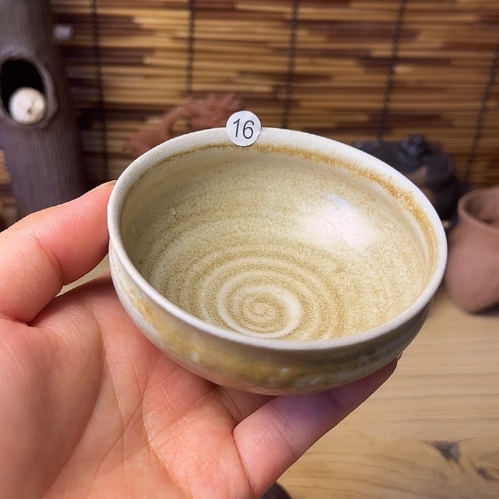 手公手作柴烧杯子