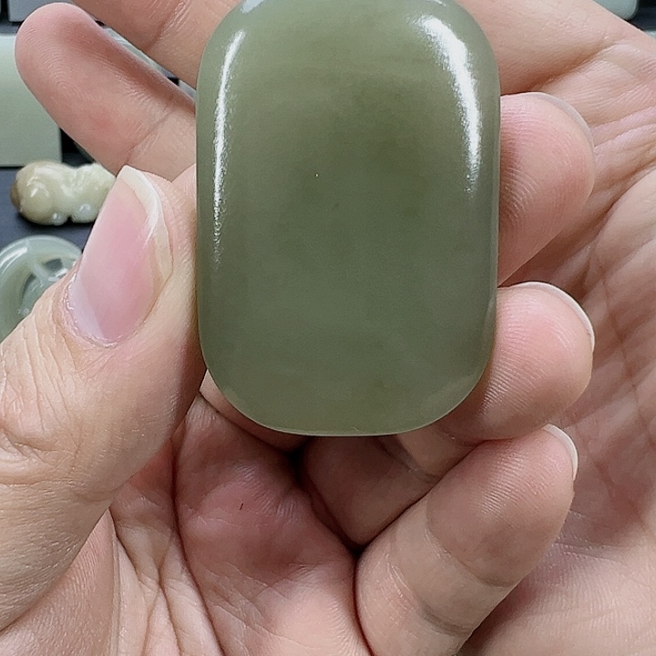 和田玉无事牌未镶嵌