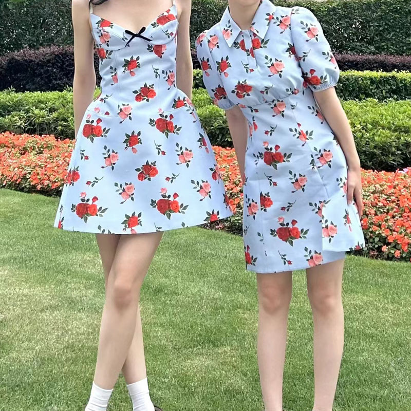 蓝色印花系列连衣裙三种款式