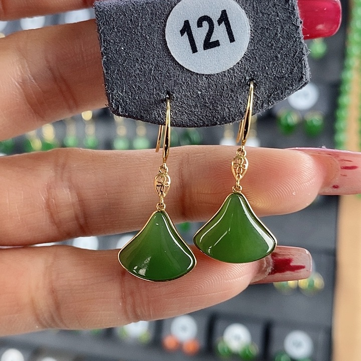 和田玉耳饰18K金镶嵌