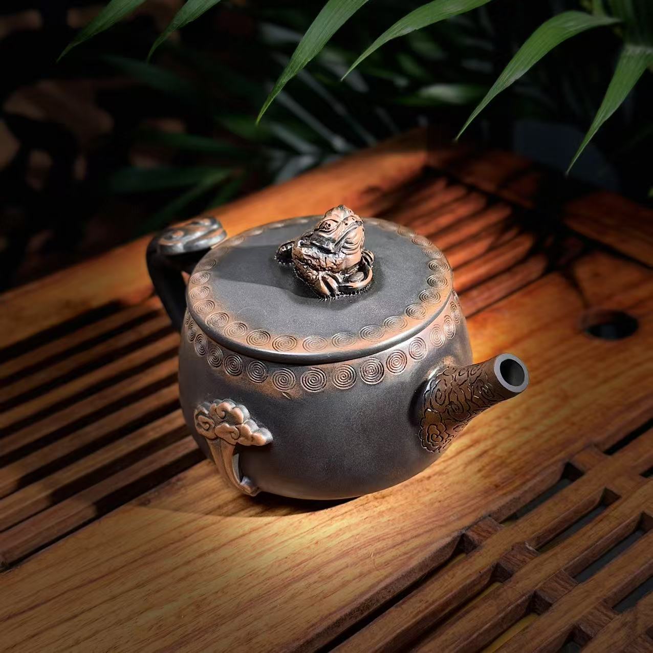 紫陶家用纯手工天青雕刻黑金蝉全手工精美青段泥壶