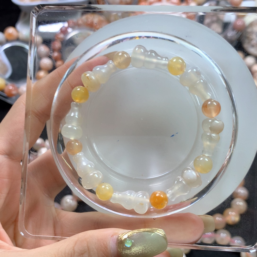 玛瑙/玉髓项圈未镶嵌