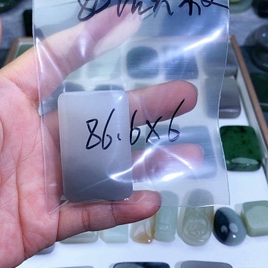 和田玉未镶嵌珠宝半成品8***叔
