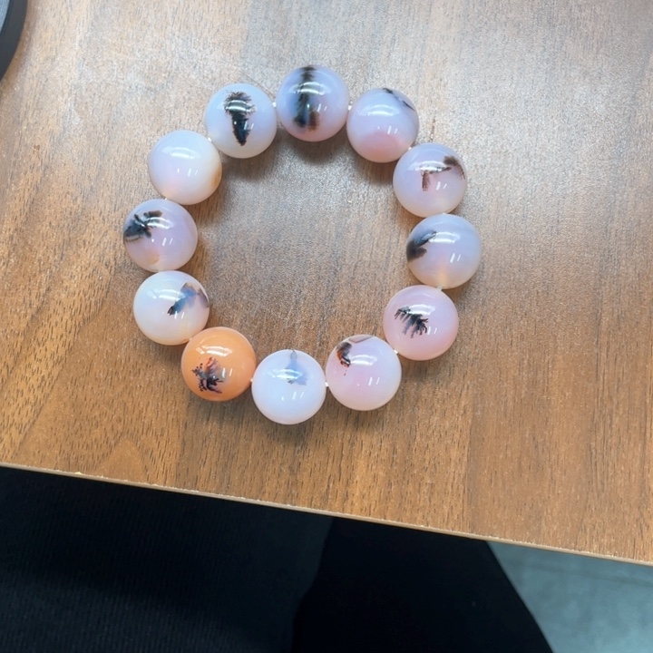 玛瑙/玉髓颈饰未镶嵌勇*