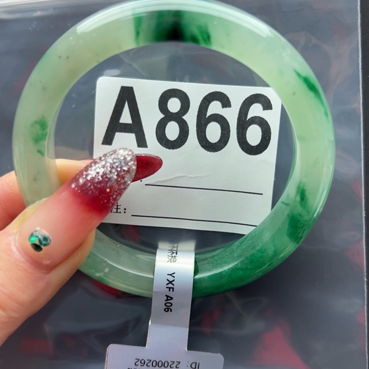 石英质玉未镶嵌手镯秀秀59