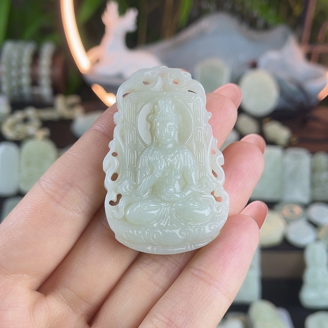 和田玉颈饰未镶嵌