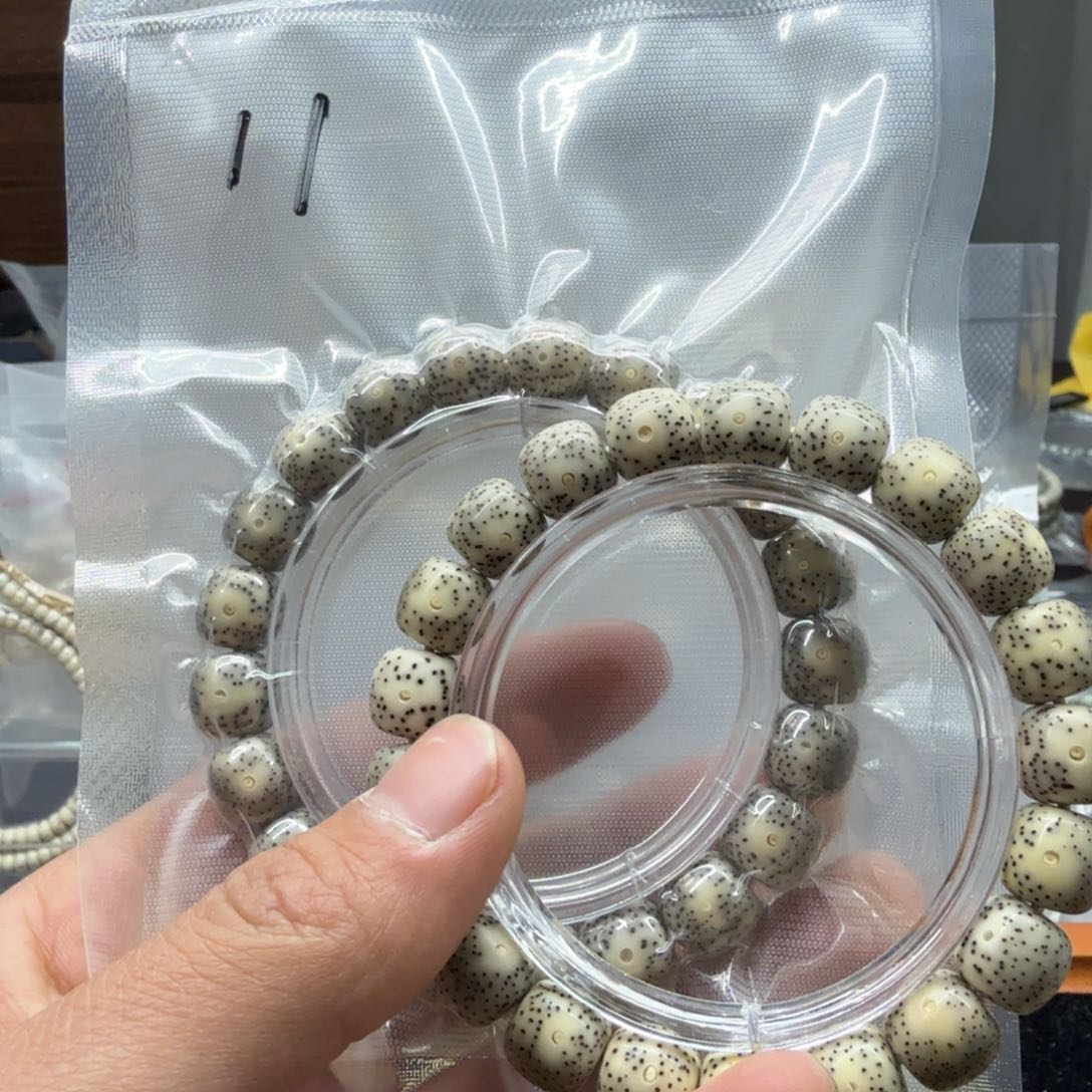 星月菩提手串石玉大眼细星11