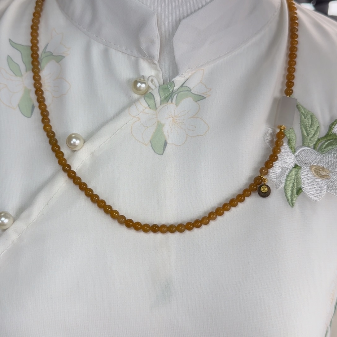 和田玉未镶嵌吊坠(不含链)