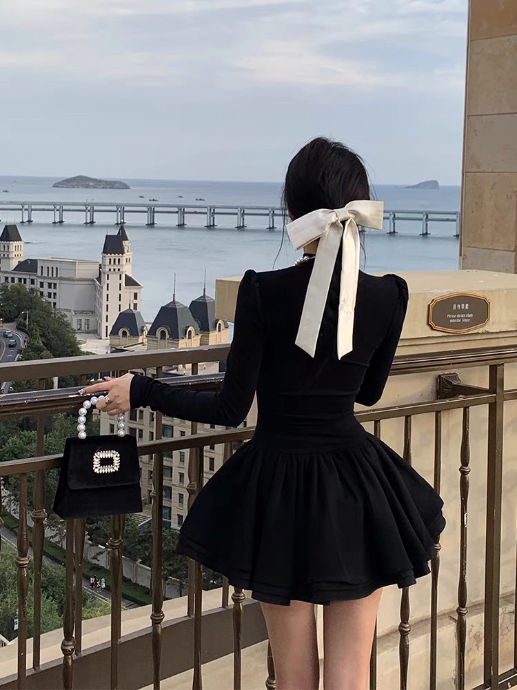 直播女装辣妹2025年8月九点九夏夏完美主义介意微瑕慎拍
