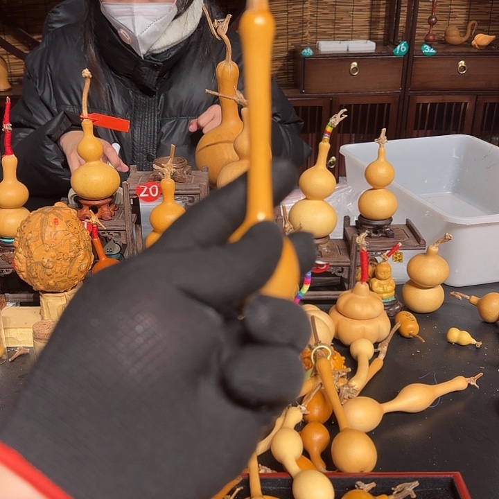 大叶紫檀（黑酸枝木类）