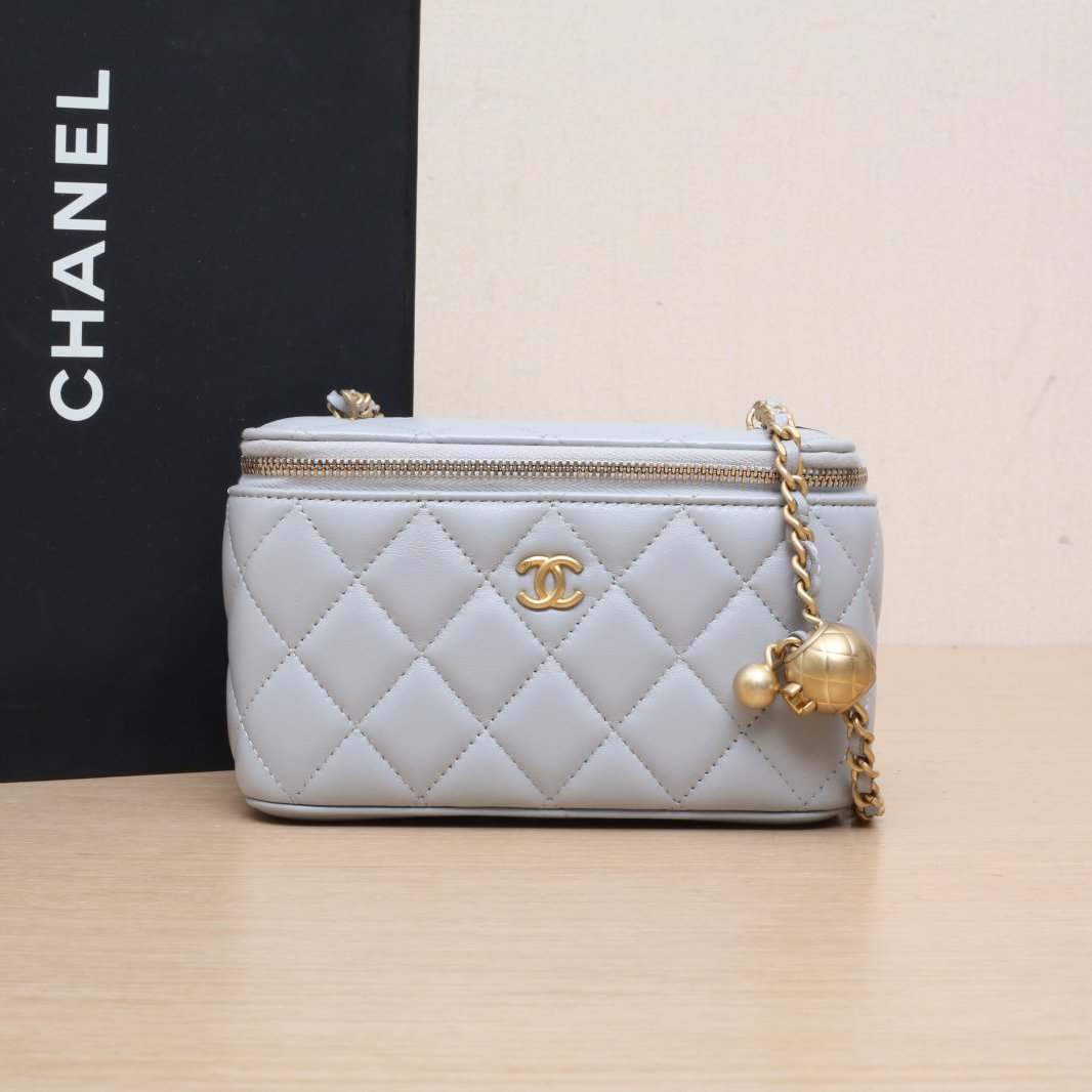 99新 Chanel/香奈儿 花花金球 金珠 长盒子 链条化妆包 带镜子 