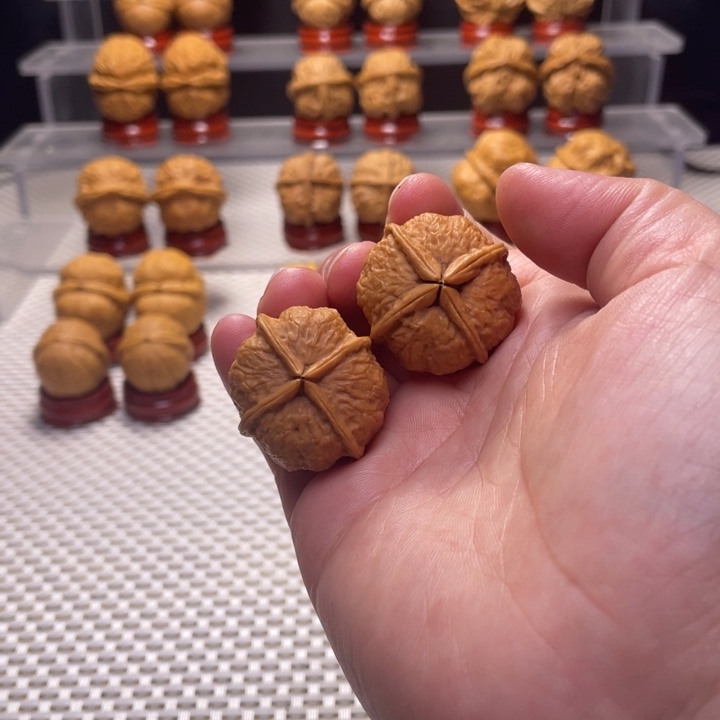 文玩核桃把件核**心5555小四喜