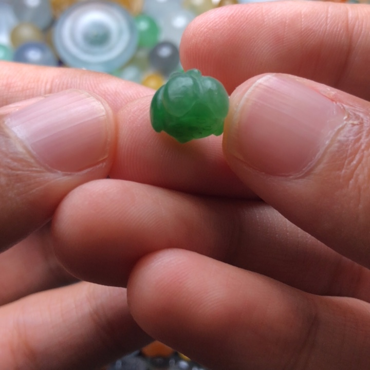 未镶嵌定制翡翠挂件