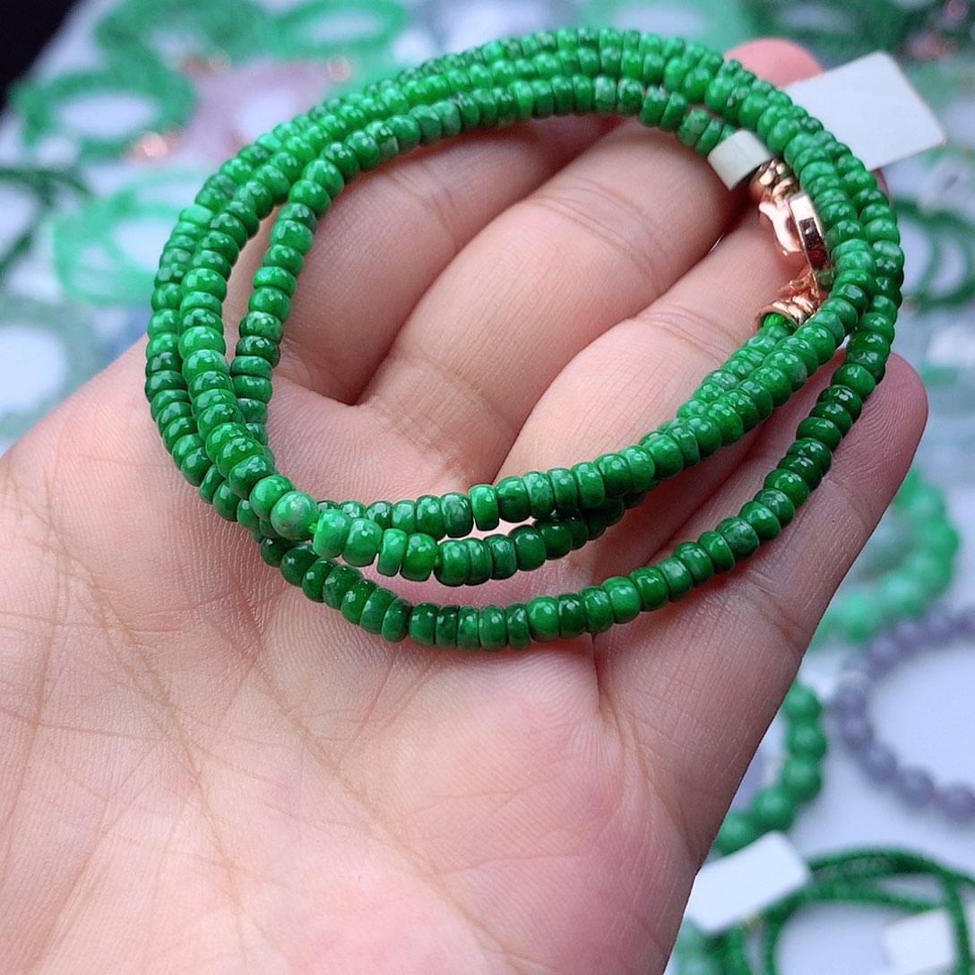 翡翠挂件未镶嵌项链