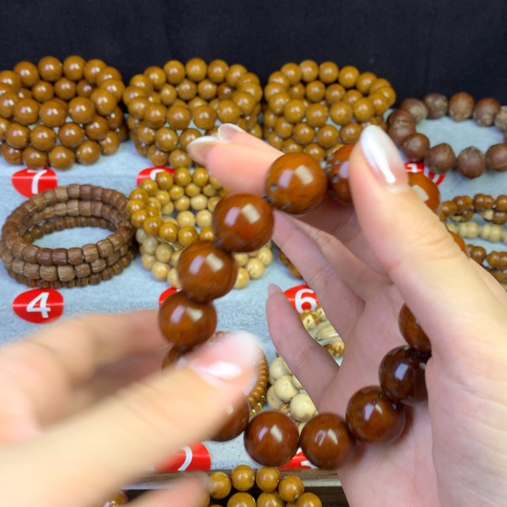 ****࿐紫金鼠手串17光珠
