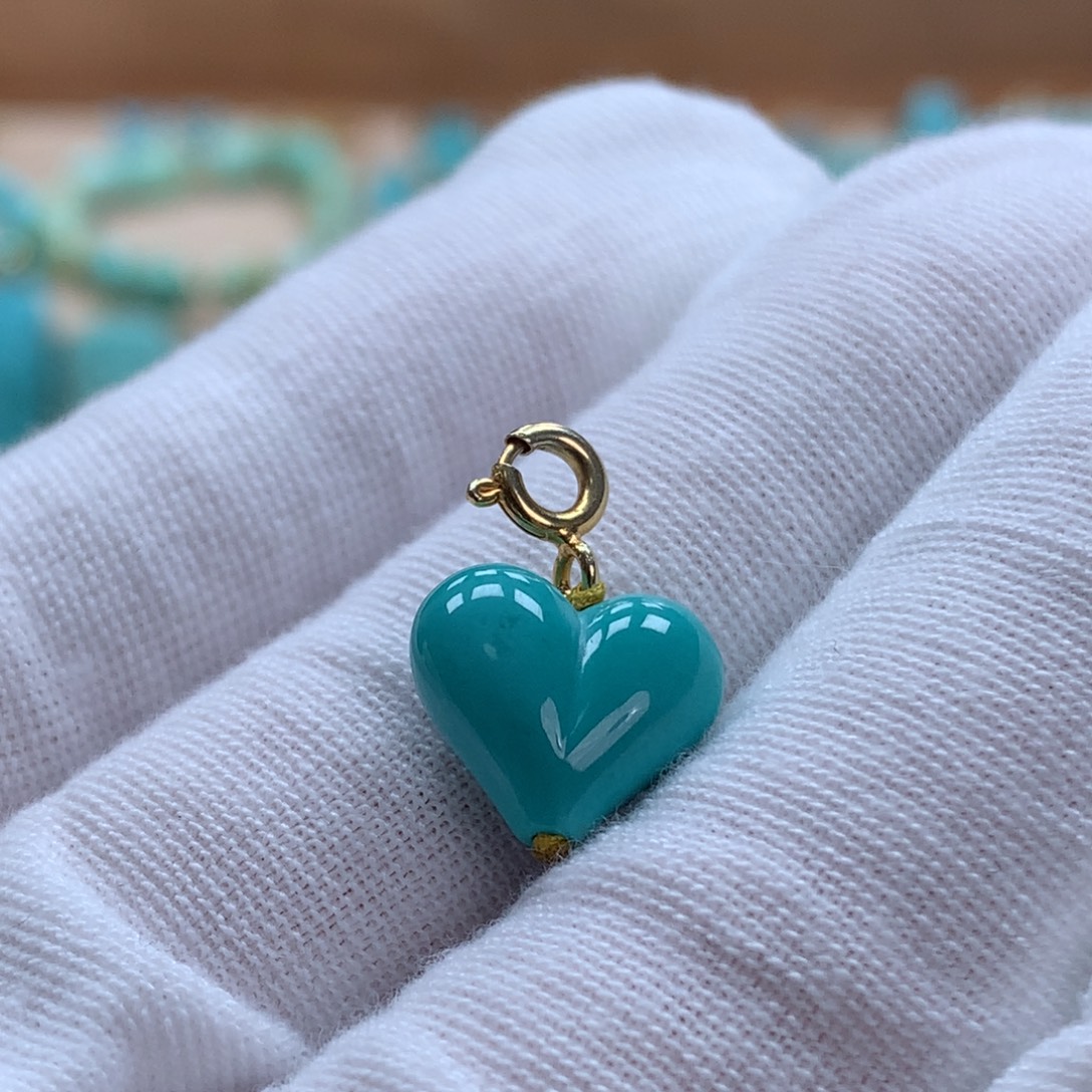 绿松石未镶嵌原矿绿松石爱心