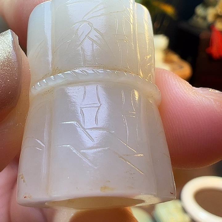 和田玉颈饰未镶嵌松*