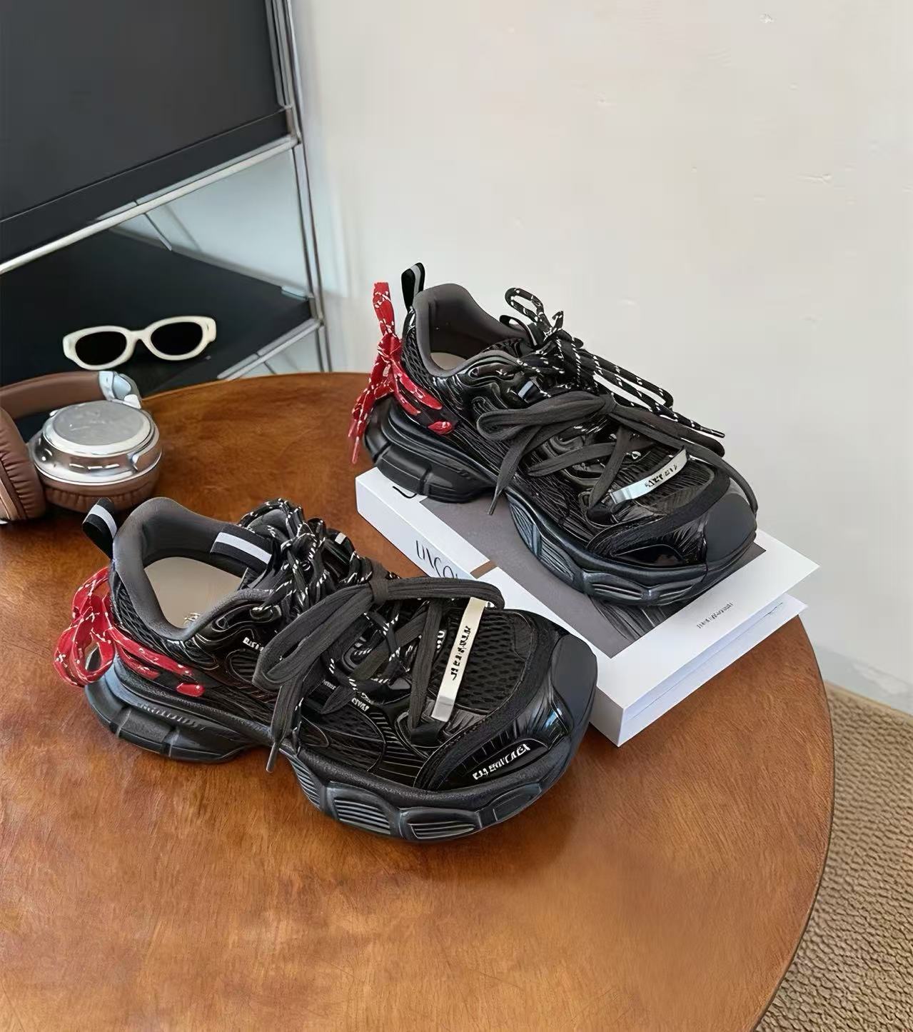 【2025秋季新款】金属扣绑带老爹鞋女款时尚休闲潮流运动百搭鞋子