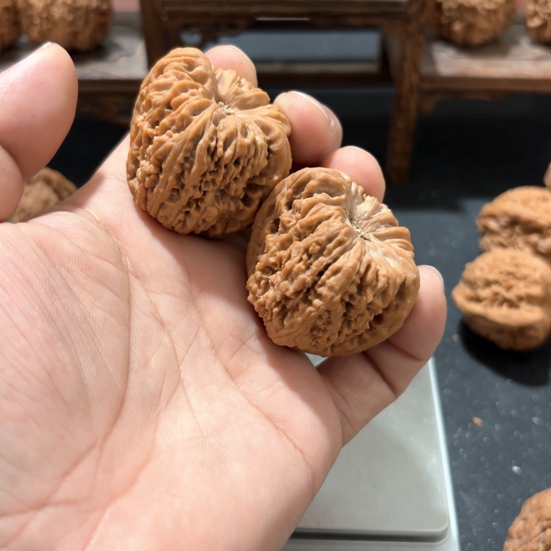 大***财文玩核桃吊坠7899999999