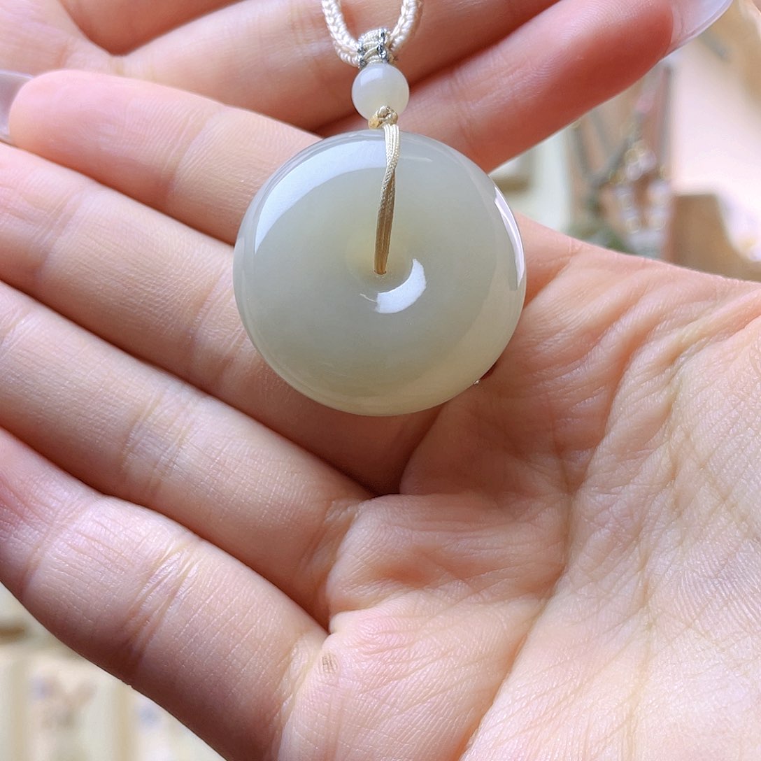 草****和田玉未镶嵌吊坠(赠链)