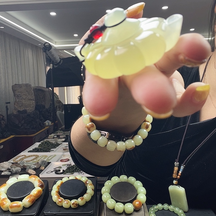 软玉未镶嵌挂件软玉