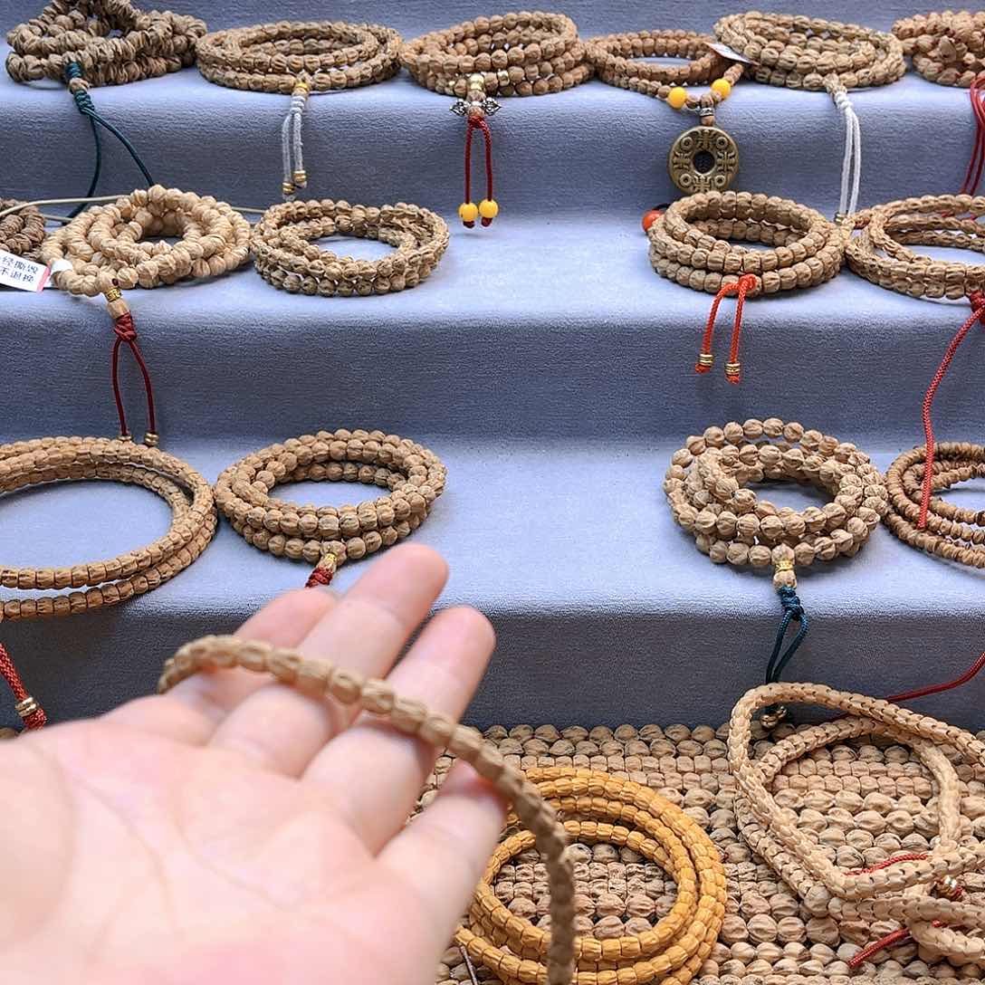 柏香籽/百香籽吊坠只**.