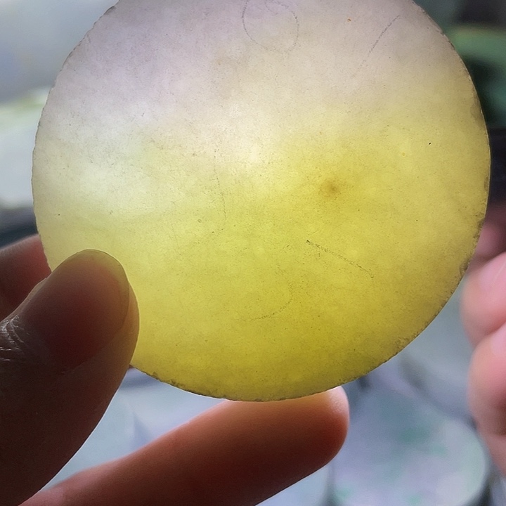 翡翠挂件未镶嵌毛料16