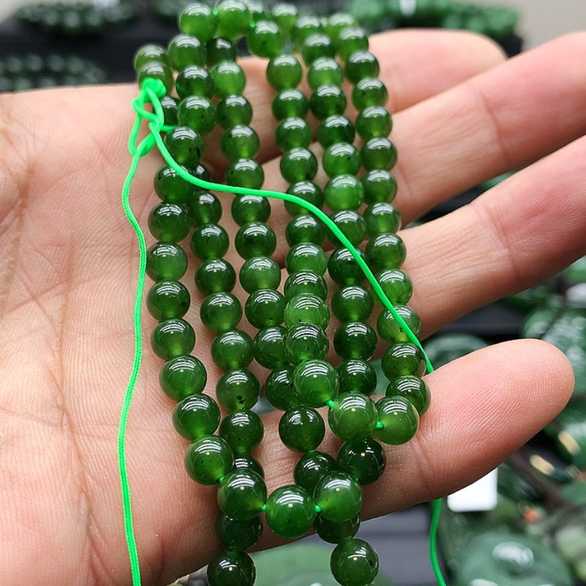 【闪购商品】和田玉（碧玉）颈饰未镶嵌