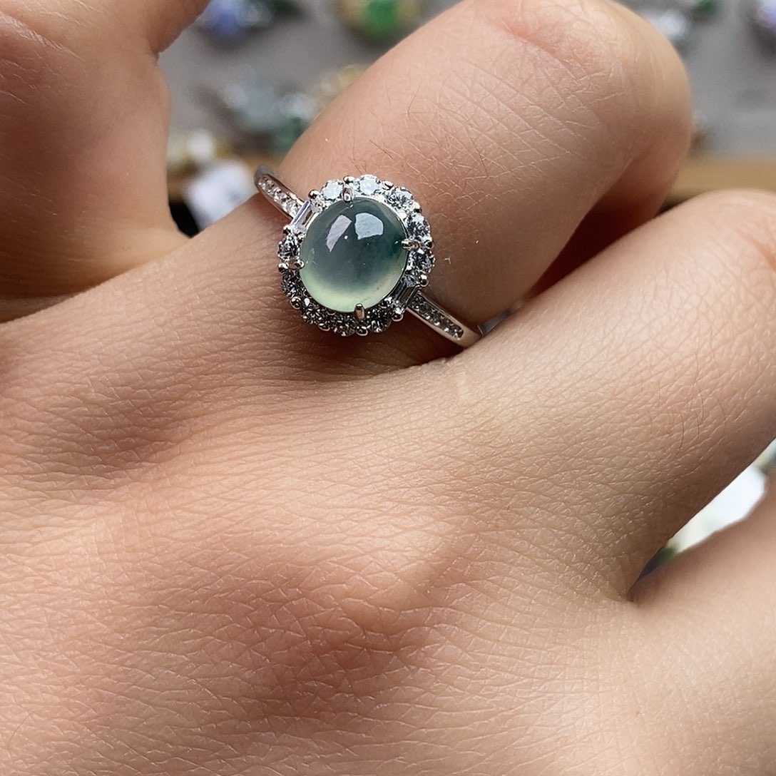 翡翠未镶嵌戒指翡翠