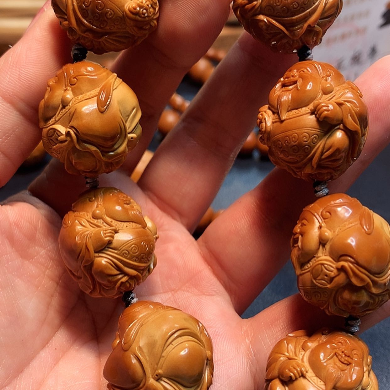 【闪购商品】橄榄核手串/手链奔**人橄榄雕