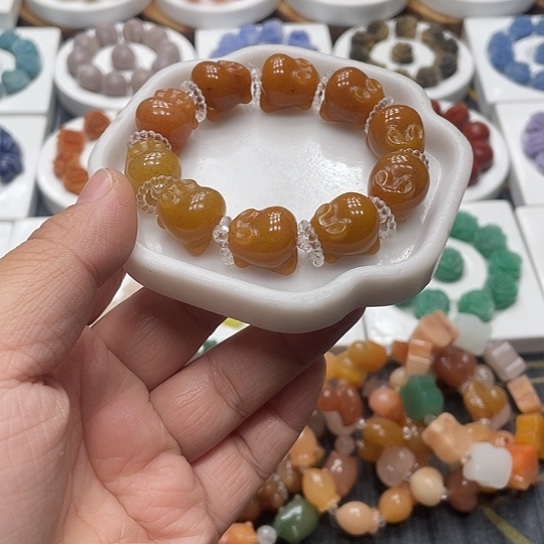 石英质玉（非洲翠）合金手串