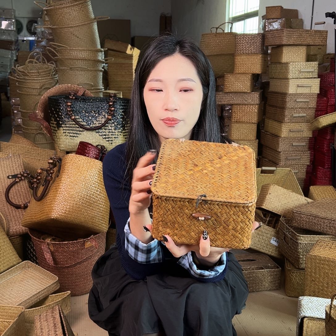 草编草编包/草编收纳盒带瑕疵