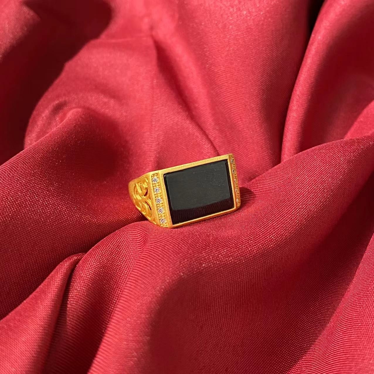 翡翠气质方形戒指F147